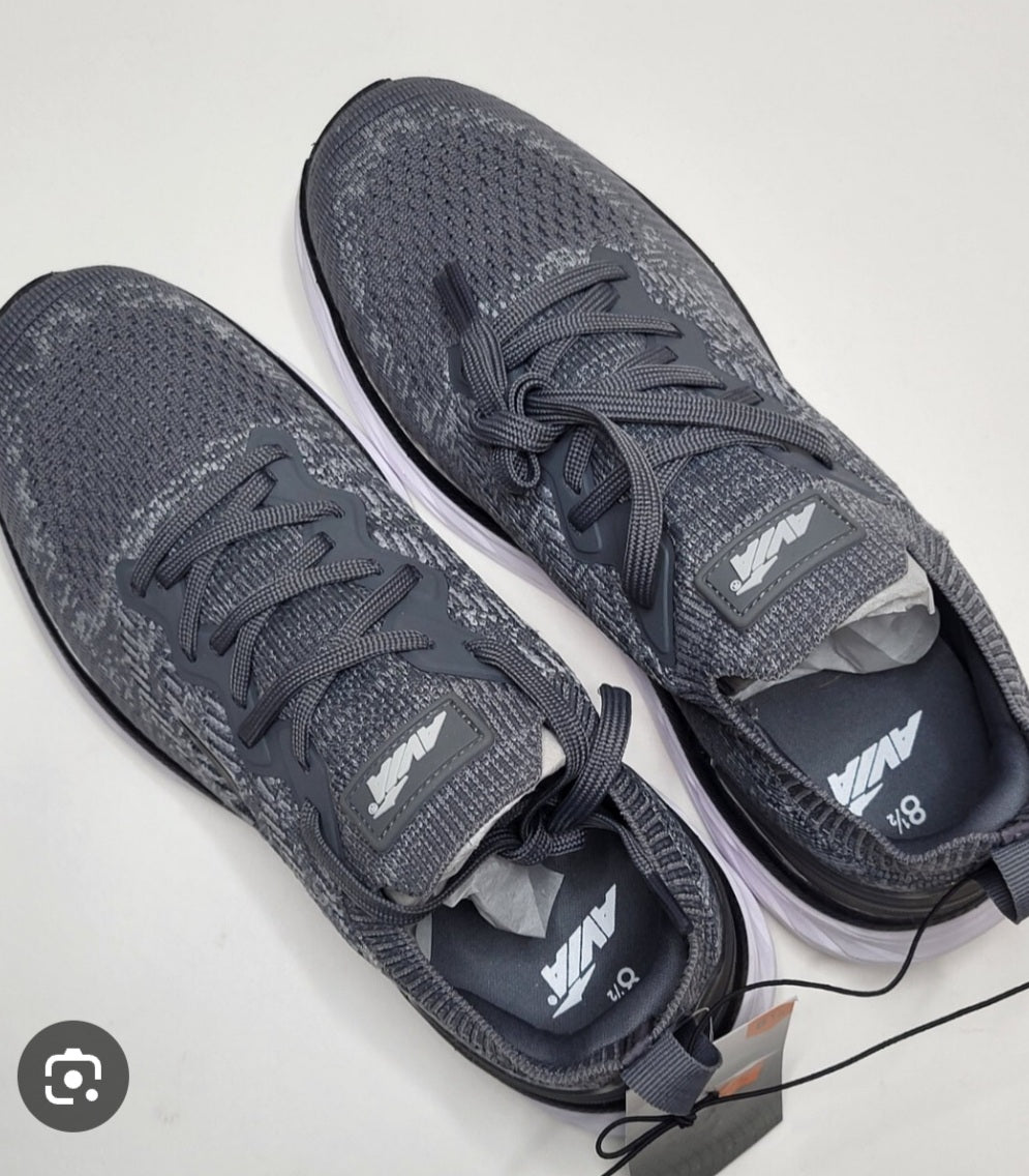 Avia men's Knit Jogger Running Shoes  Size 9/.5